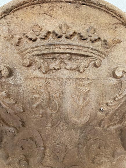 Plaque de cheminée ancienne aux écus d’alliance de Joseph-François de Montecler et Hyacinthe Menon de Turbilly, XVIIe siècle-1
