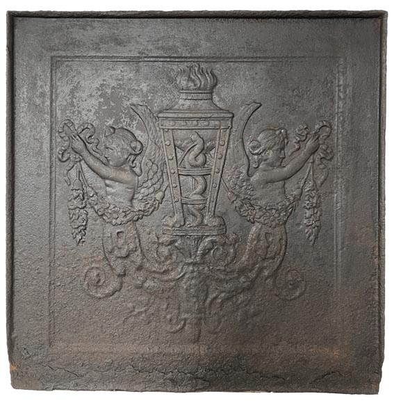 Plaque de cheminée en fonte de style Louis XVI au brûle parfum et aux sirènes-0