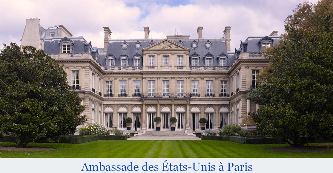 Gaston de PONTALBA - Ensemble de huit chapiteaux composites et de bases de pilastres en bronze doré, 1853-19