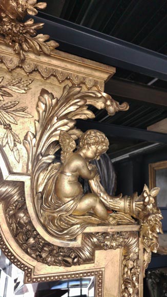 Important trumeau Napoléon III au très riche décor composé de putti-3