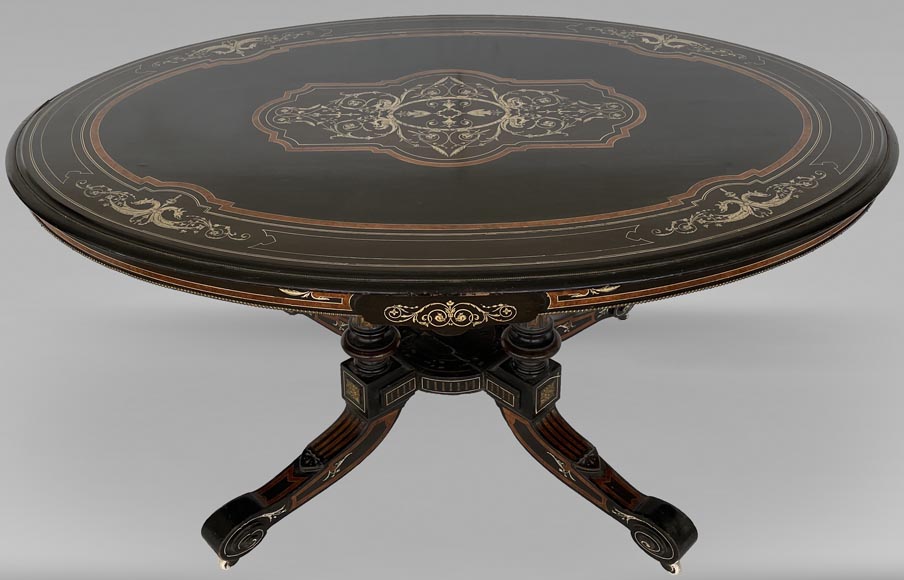 Table Napoléon III en bois à décor en marqueterie d'os-0