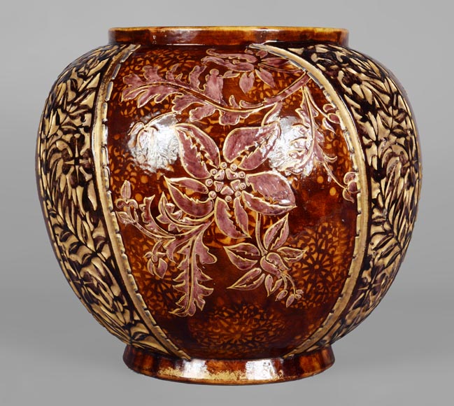 Fernand THESMAR, Cache pot en céramique émaillée au décor floral-0