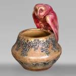 Eduard Stellmacher (attribué à) pour Amphora, Vase à la chouette en faïence, fin des années 1890