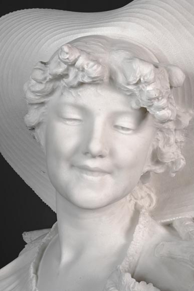 F. SAUL - Jeune fille au chapeau dans les vignes, buste sculpté en marbre de carrare-1