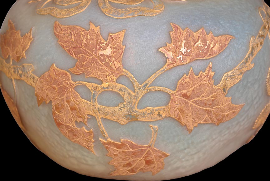 DAUM Nancy — Vase Art Nouveau « Feuilles d’érable »-4