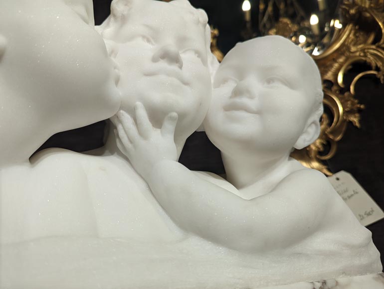 Affortunato GORI, Sculpture en marbre de Carrare représentant trois bustes d'enfants sur colonne d'origine-8