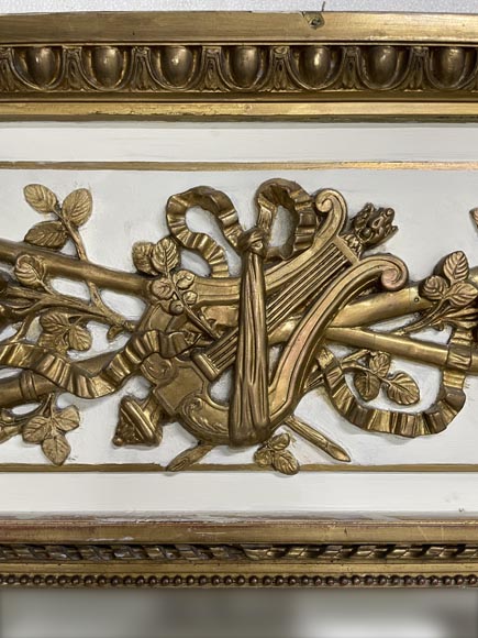 Trumeau de style Louis XV au décor d’instruments de musique-2