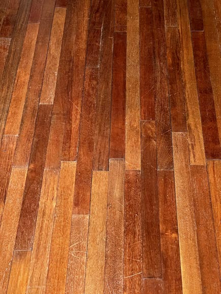 Lot de parquet de linéaire 351 m² en Merbau-1