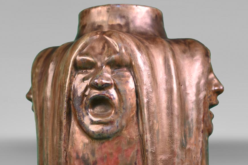Jean-Désiré Ringel d’Illzach (sculpteur), Léon Elchinger (céramiste), Vase en grès aux quatre visages d’expression, début du XXe siècle-4