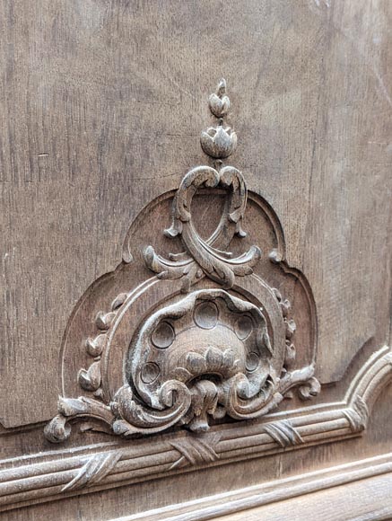 Double porte en chêne de style Napoléon III ornée d'une coquille-5