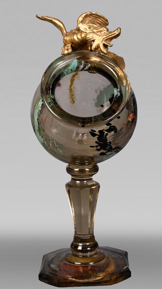 ESCALIER DE CRISTAL, François-Eugène ROUSSEAU & Ernest LÉVEILLÉ , vase japonisant en verre polychrome à monture au dragon en bronze doré ESCALIER DE CRISTAL, François-Eugène ROUSSEAU & Ernest LÉVEILLÉ , vase japonisant en verre polychrome à monture au dragon en bronze doré-1