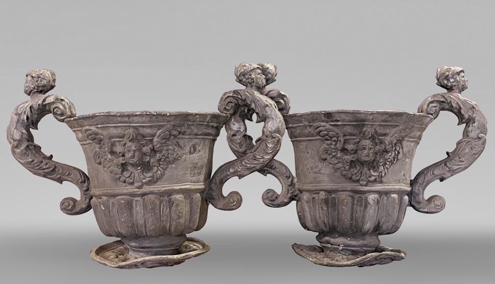 Vase en plomb de style baroque anglais, Fonderie Bulbeck, XIXe siècle-0