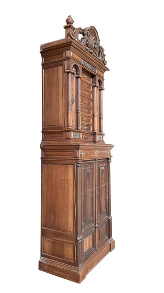 Cabinet d’apparat néo-Renaissance d’époque Napoléon III, noyer sculpté et inserts de marbre vert de me-1