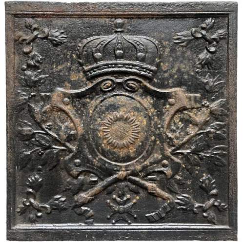 Plaque de cheminée du XIXe siècle à l’écu orné d’un tournesol