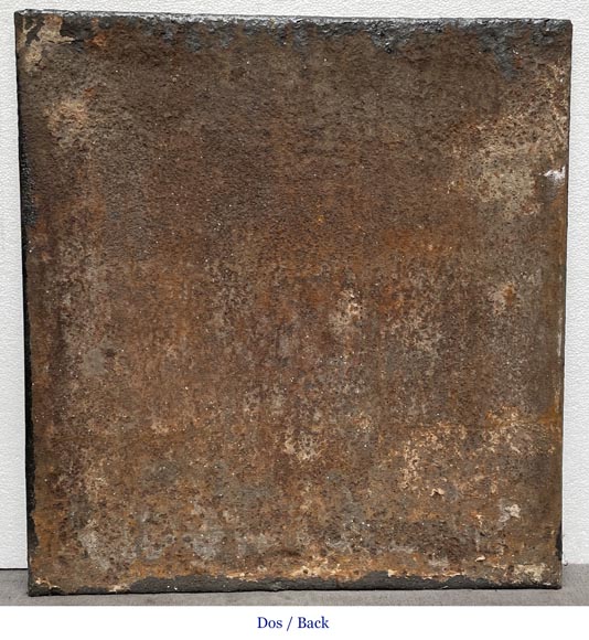 Plaque de cheminée du XIXe siècle à l’écu orné d’un tournesol-5