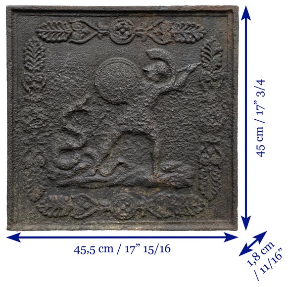 Plaque de cheminée du XIXe siècle représentant une scène de combat mythologique-6