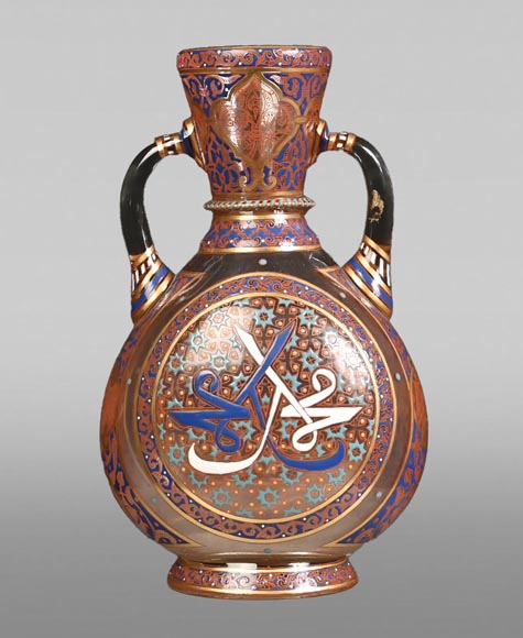  J & L LOBMEYR , vase de style oriental en verre émaillé au nom de Mohamed-0