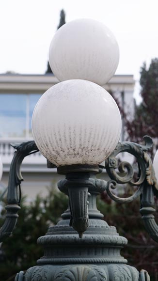 Quatre lampadaires en fonte du Val d’Osne à quatre lumières-5