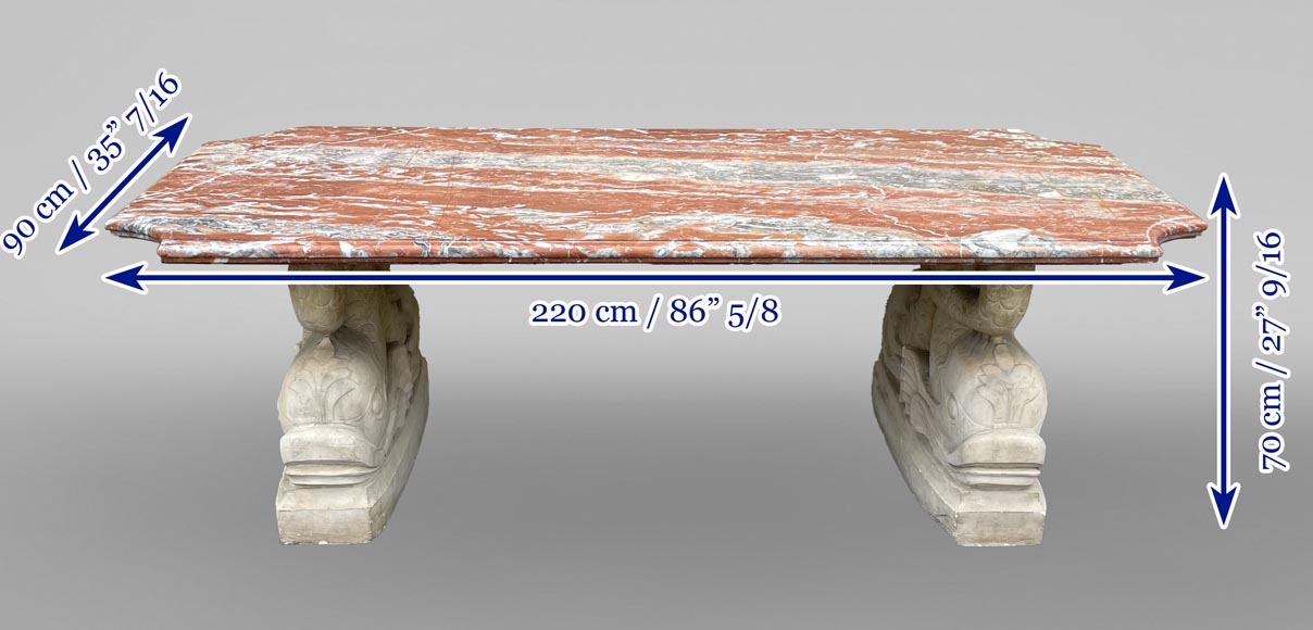 Table en marbre aux piètements de dauphins-7