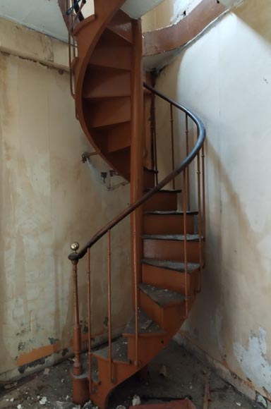 Petit escalier en colimaçon-0