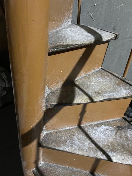 Petit escalier en colimaçon-2