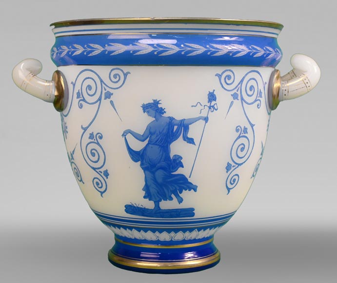 BACCARAT, Vase en cristal au décor néo-grec, vers 1867-0