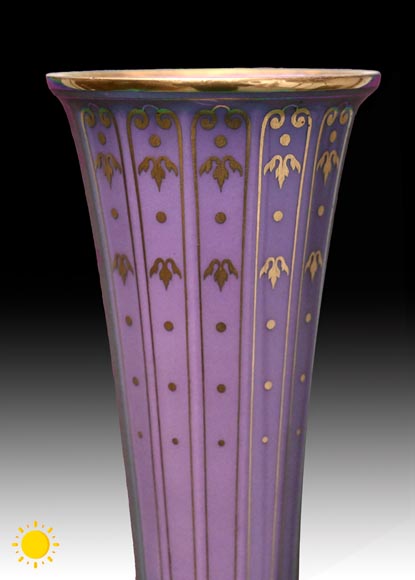 Manufacture de SÈVRES, Paire de vases caméléon du modèle bouteille persane, 1874-4