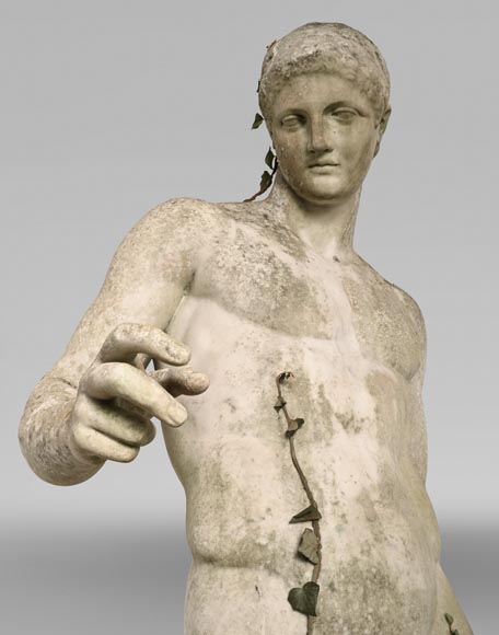 Discophore, Sculpture d'après l'antique de Naucydès -4
