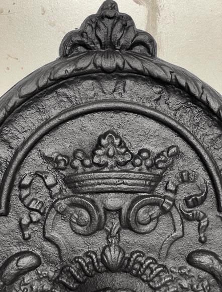 Plaque de cheminée aux serpents, aux armes de Colbert Plaque de cheminée aux serpents, aux armes de Colbert-3