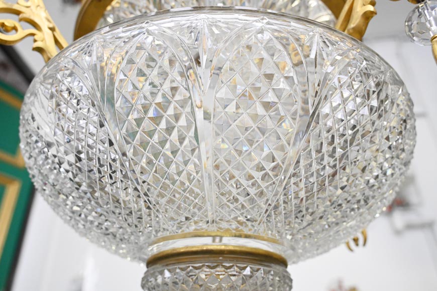 BACCARAT (Attribué à) - Lustre oriental en cristal et bronze doré inspiré d'une lampe de mosquée-9