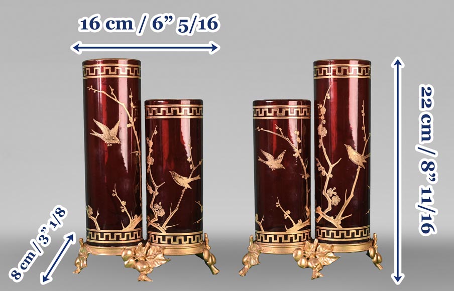 BACCARAT, paire de doubles vases au décor japonisant, vers 1880-10