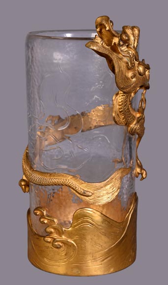 L’Escalier de Cristal (att. à), vase japonisant cylindrique en cristal et bronze doré L’Escalier de Cristal (att. à), vase japonisant cylindrique en cristal et bronze doré-1