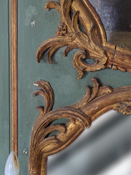 Trumeau doré d'époque Louis XV avec appliques et décoré d'une peinture-7