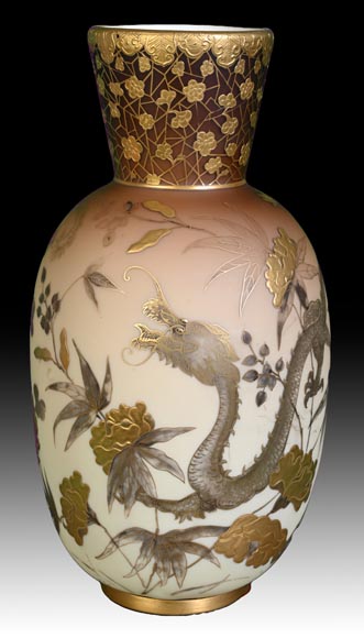 Jules Barbe pour Thomas Webb (attribué à), Vase japonisant aux dragons, fin du XIXe siècle-2