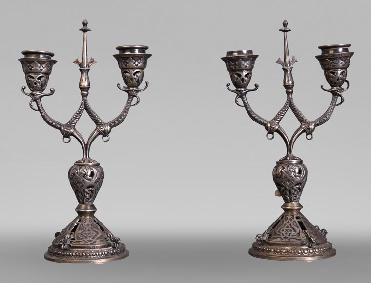 Orfèvre russe, Paire de flambeaux en argent, vers 1832-1850-0