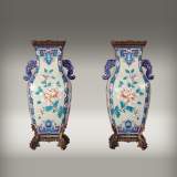 Maison Alphonse GIROUX et Charles FICQUENET : Paire de Vases japonisants