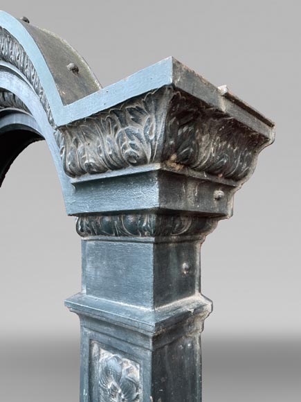 Encadrement de fenêtre en fonte, style Napoléon III, XIXe siècle-2
