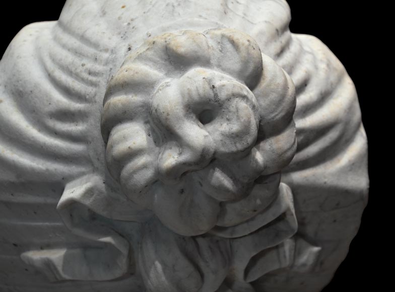 Paire de sphinges en marbre de Carrare sculpté, XIXᵉ siècle-10