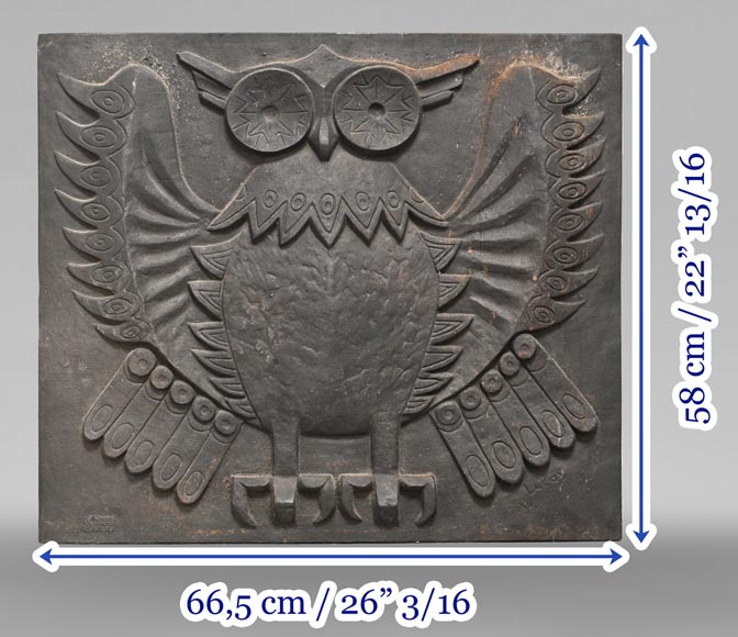 Plaque de cheminée Art déco signée Lucas, ornée d'un hibou-9