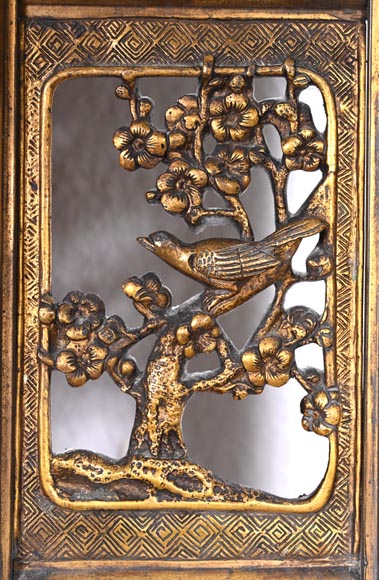 Maison MARNYHAC (attrib.) – Miroir en bronze doré ajouré, décor de style vietnamien-6
