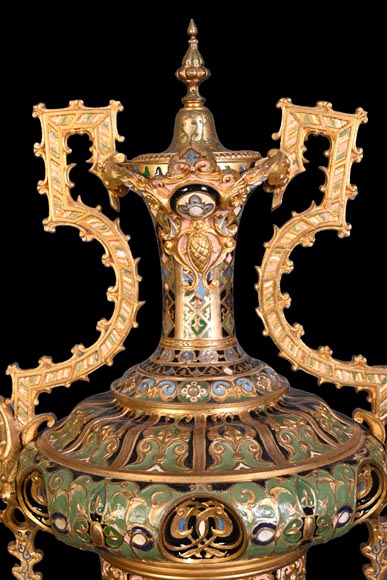 Charles Stanislas MATIFAT, pendule double-face et garnitures de style persan, 1851-16