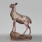 Statue en fonte d’une biche, XIXe siècle