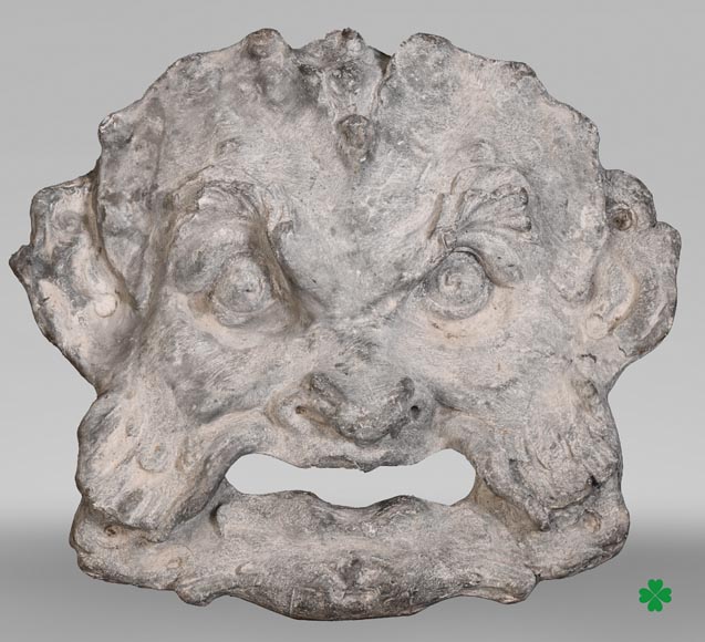 Masque de fontaine 