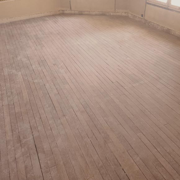 Lot 14m² de parquet linéaire en 6,8-0