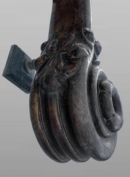 Main courante d’escalier en acajou sculpté-6