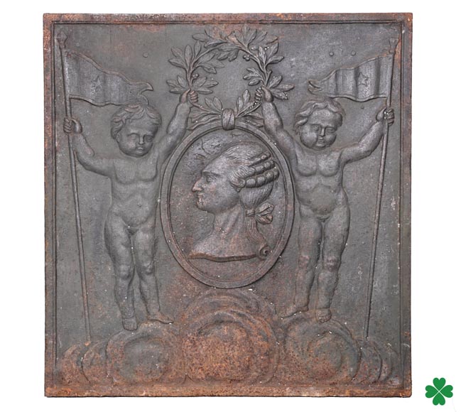 Plaque de cheminée en fonte à l'effigie de Louis XVI-0