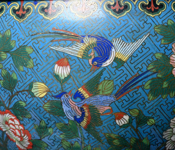 Ferdinand BARBEDIENNE – Cache-pot japonisant en bronze doré et émaux cloisonnés-2