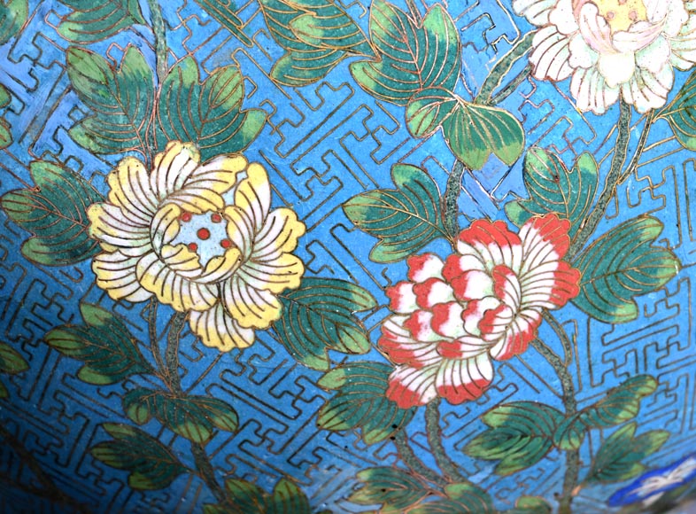 Ferdinand BARBEDIENNE – Cache-pot japonisant en bronze doré et émaux cloisonnés-7