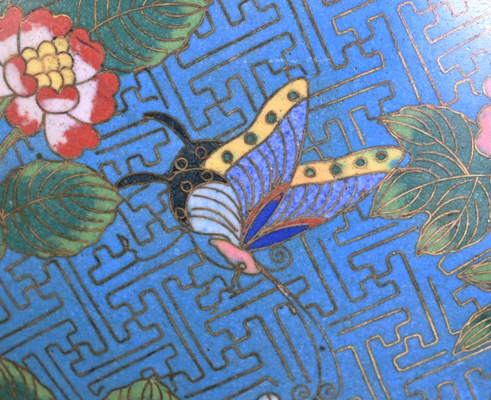 Ferdinand BARBEDIENNE – Cache-pot japonisant en bronze doré et émaux cloisonnés-13