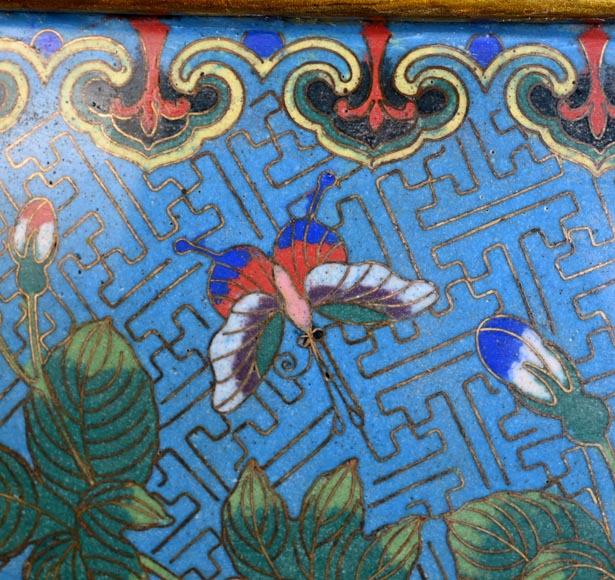 Ferdinand BARBEDIENNE – Cache-pot japonisant en bronze doré et émaux cloisonnés-14